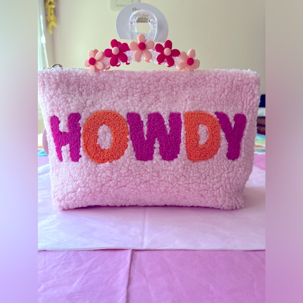 💐 THE DARLING EFFECT WORD TEDDY POUCH 💐 NWT 💐